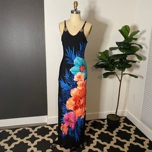 Maxi tropical dress